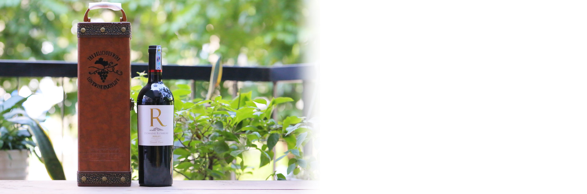 Hộp da cao cấp + Vang Pháp Domaine Rombeau Merlot