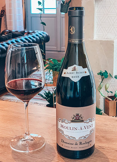 Rượu vang Albert Bichot Moulin-a-Vent Domaine de Rochegres Rượu vang Albert Bichot Moulin-a-Vent Domaine de Rochegres